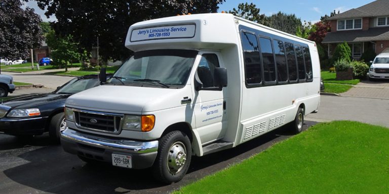 Krystal Koach Outside Krystal Koach Outside